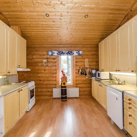 Markenniemi By Interhome Ahveninen